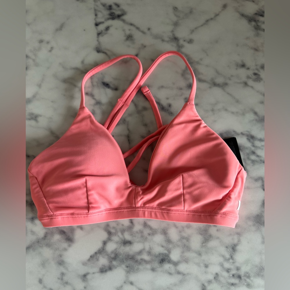 Hurley Pink Swimsuit Top Removable Pads Size Medium - Picture 1 of 4